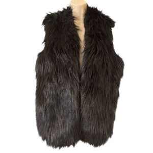 CHAUS New York Black lined Faux Fur Vest Size Small Open Front